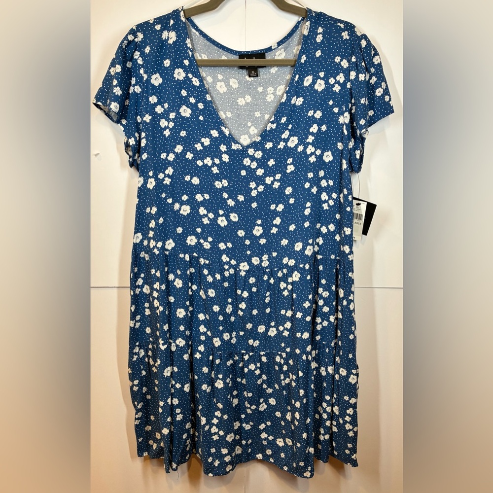 by & by Blue Floral Babydoll V-neck Tiered Mini Dress Size XL